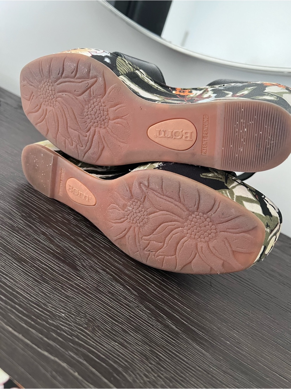 Born Salton Floral Wedge Sandals with changeable ankle straps - Picture 5 of 10